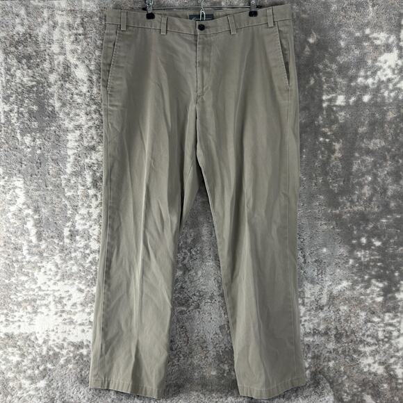 Eddie Bauer Size 38 Classic Fit Flat Front Straight Leg Casual Pants Gray - Picture 1 of 12